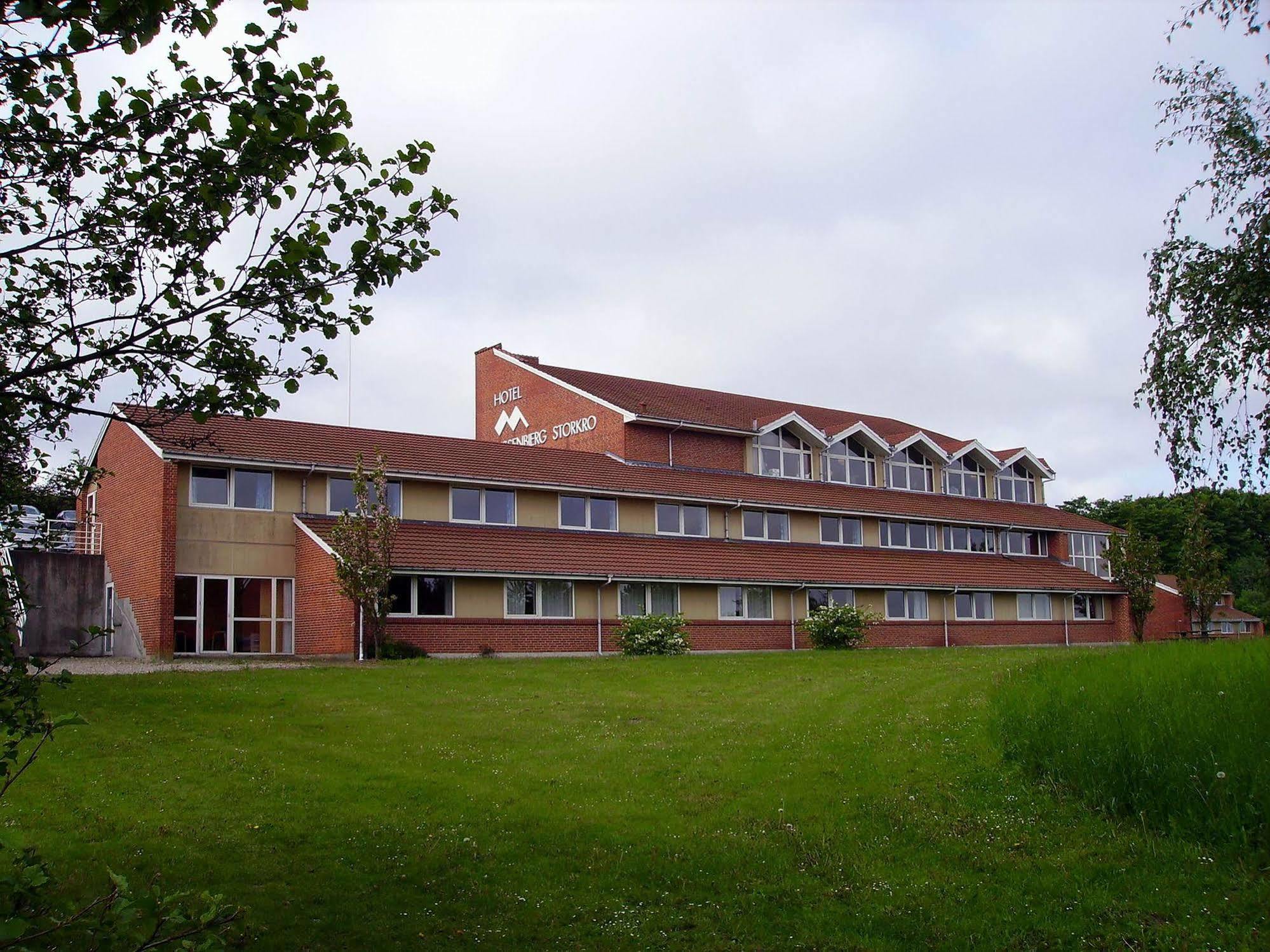 Hotel Vissenbjerg Storkro Екстериор снимка